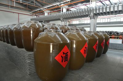 胡新利深入城固酒業(yè)公司調(diào)研，聚焦產(chǎn)業(yè)發(fā)展與品牌提升